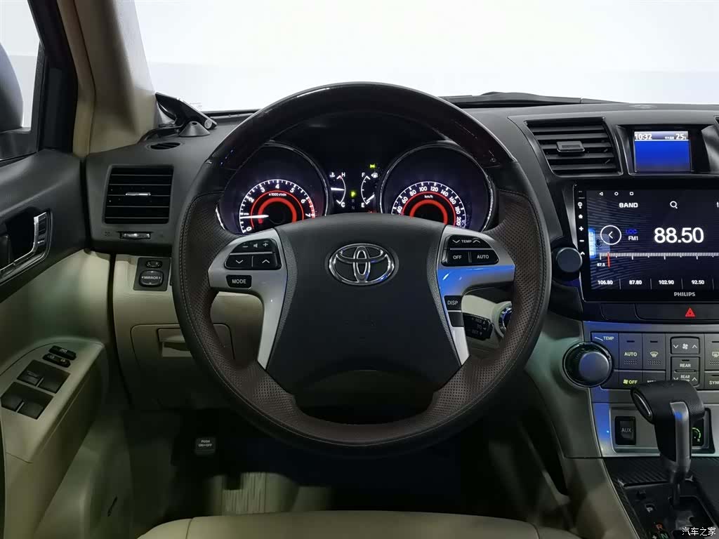 Toyota Highlander, 2014 11