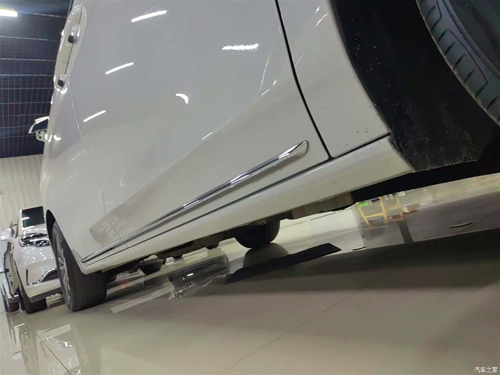 Buick GL8, 2023 21