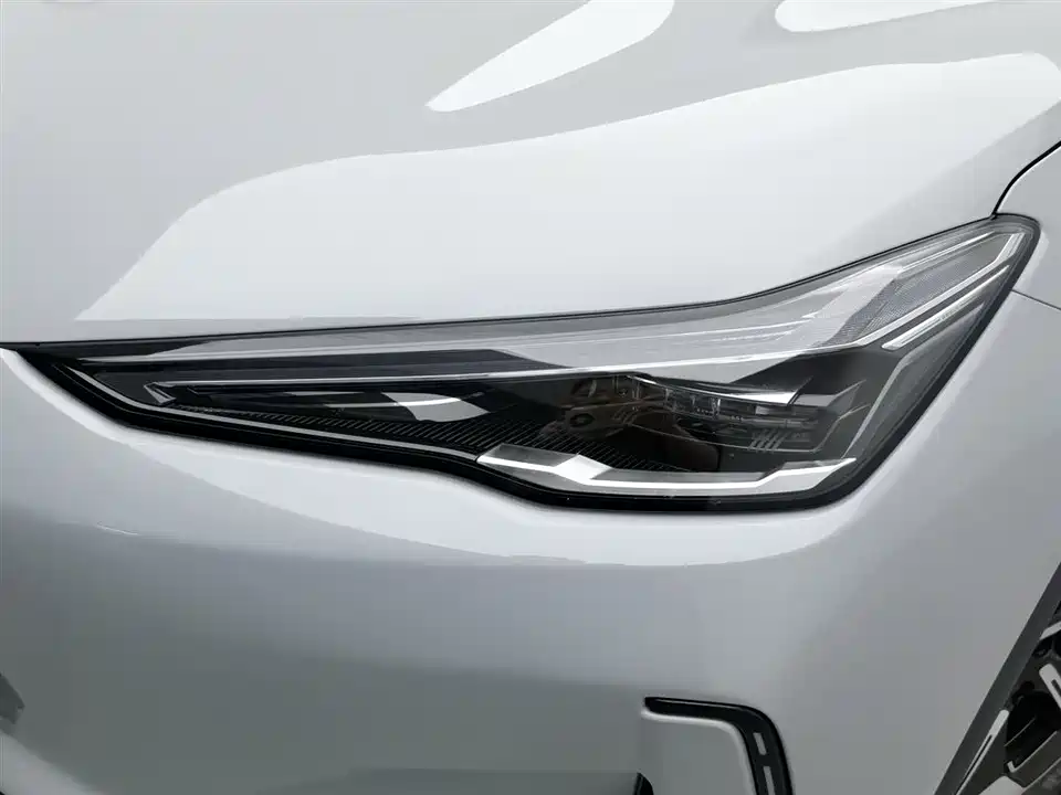 Geely Galaxy Galaxy E5