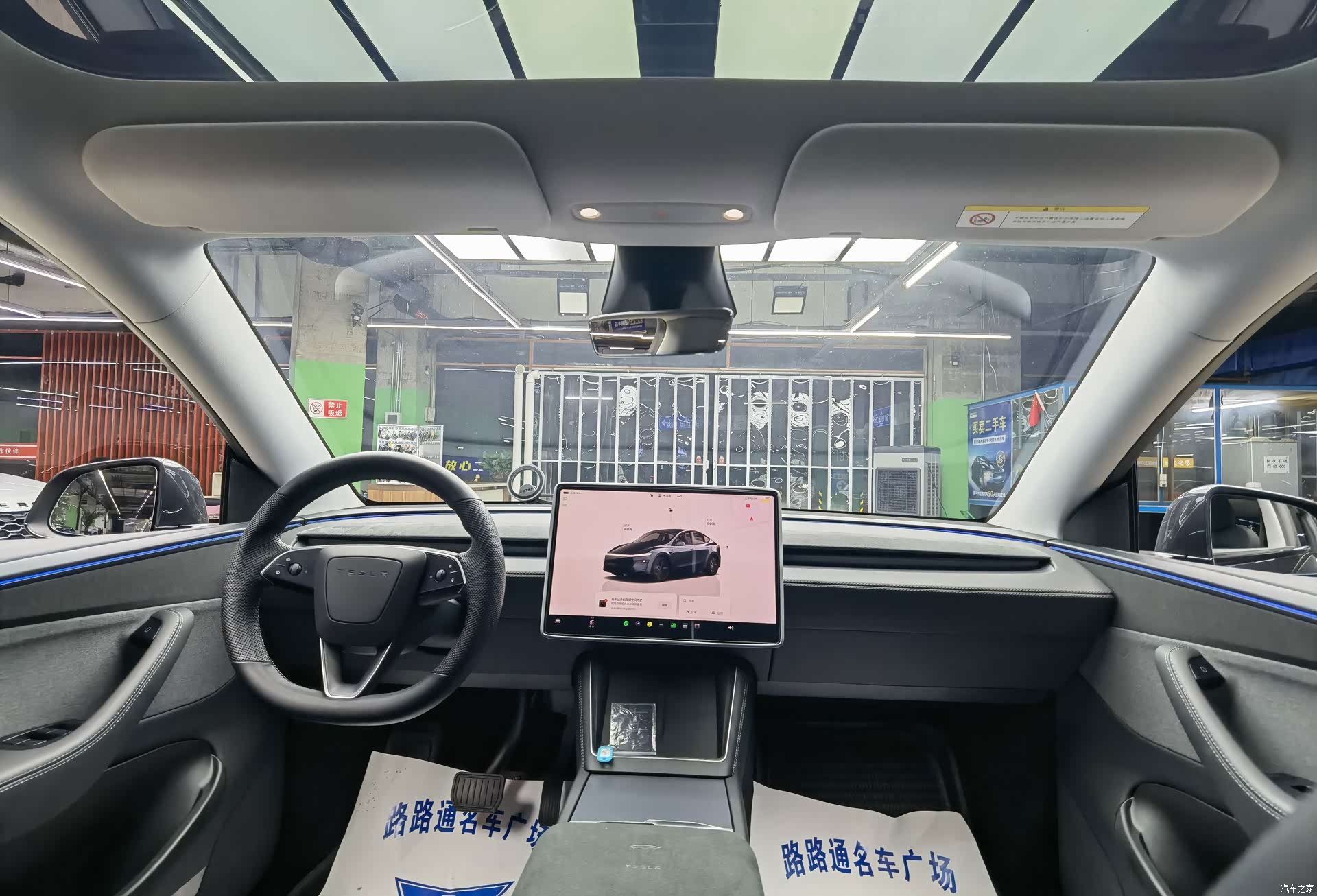 Tesla Model Y, 2025 7