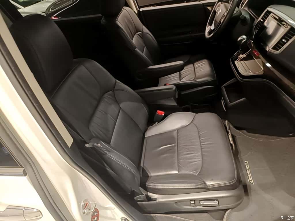 Honda Odyssey, 2016 25