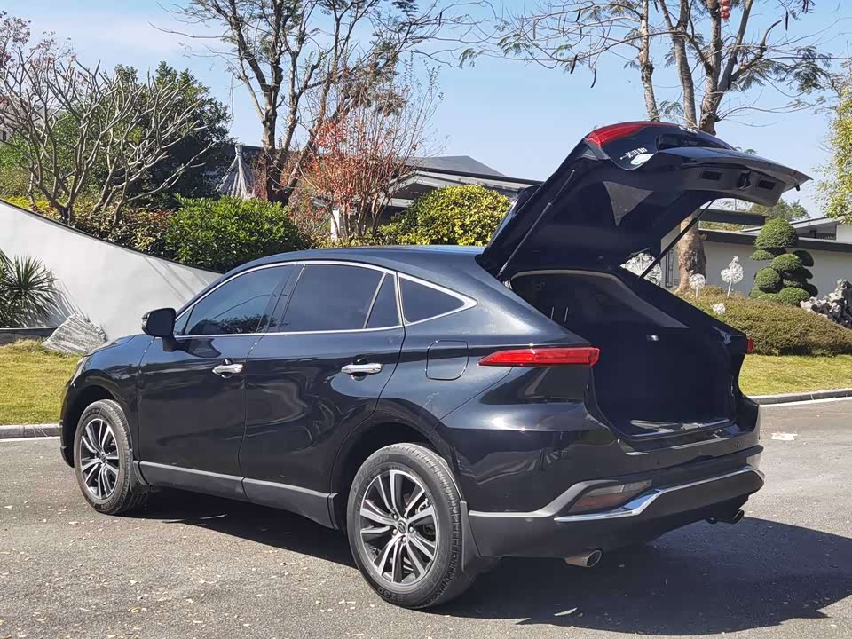 Toyota Ling Fang HARRIER