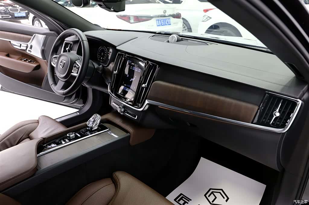 Volvo S90, 2021 17