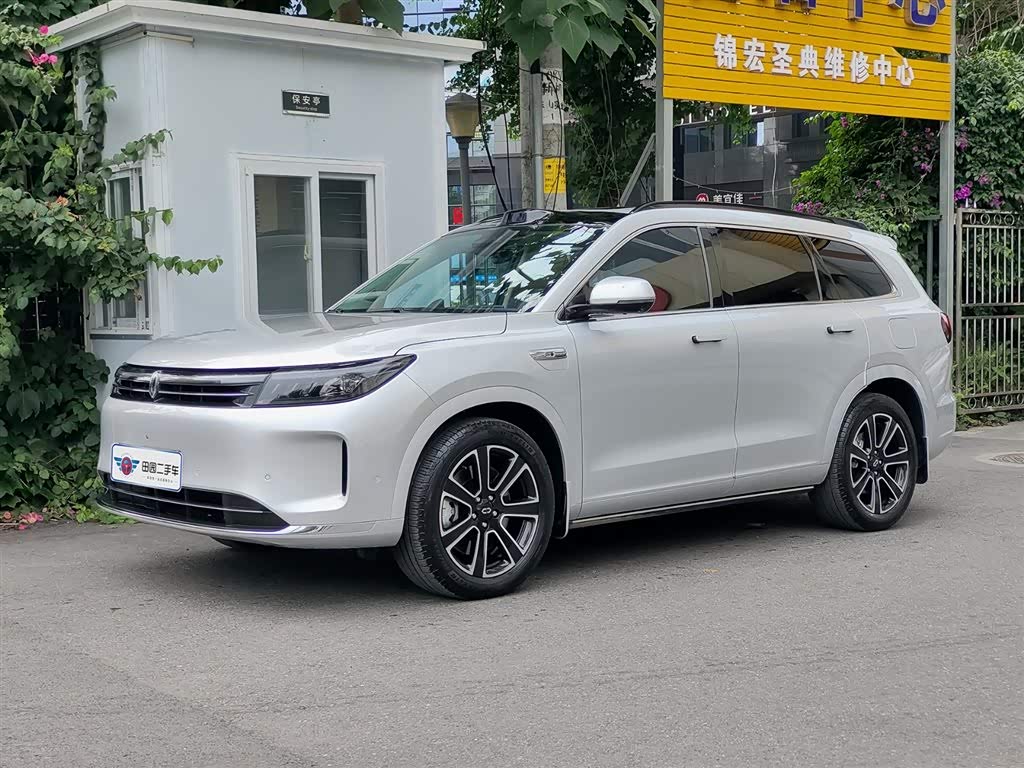 AITO M7