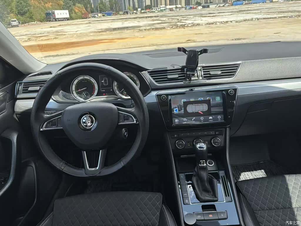 Skoda Superb, 2018 13