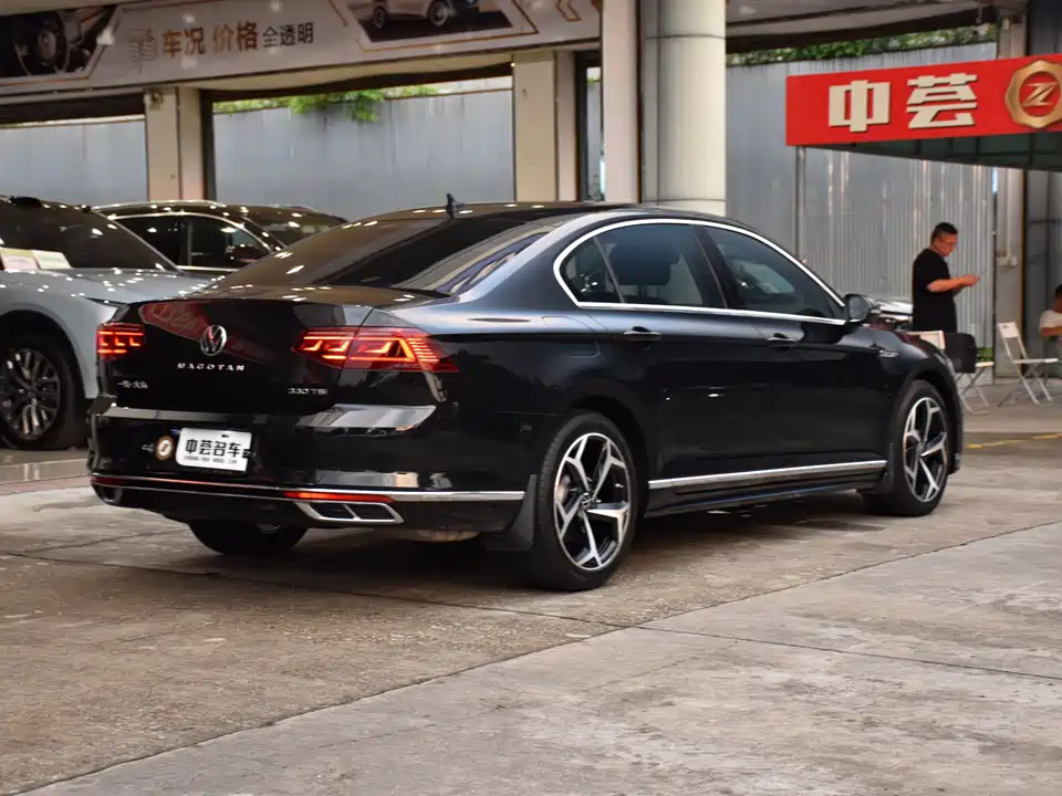 Volkswagen Magotan
