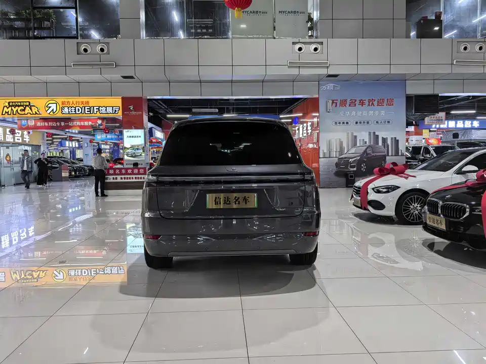 Li Auto Ideal L9