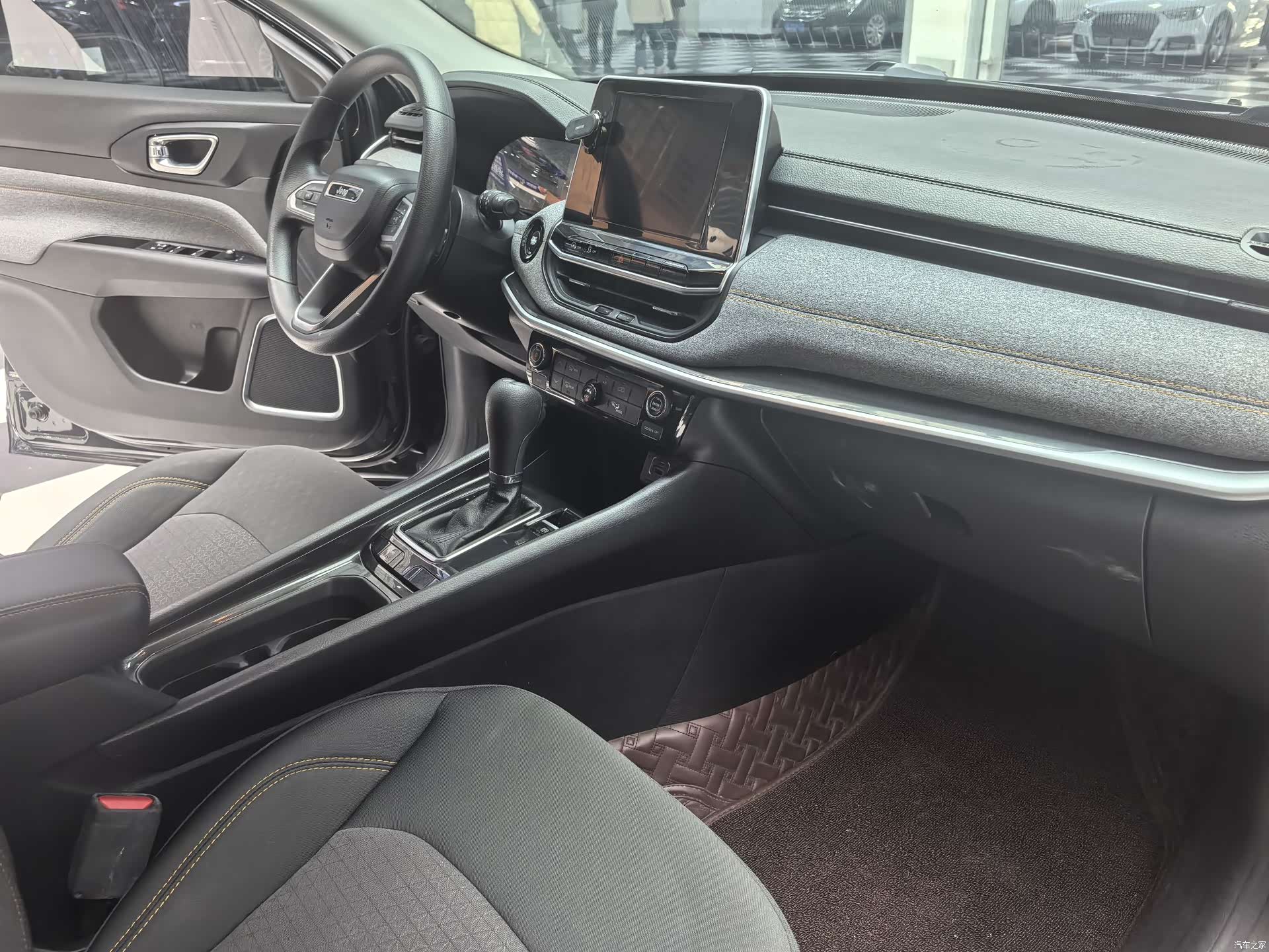 Jeep Compass, 2022 10