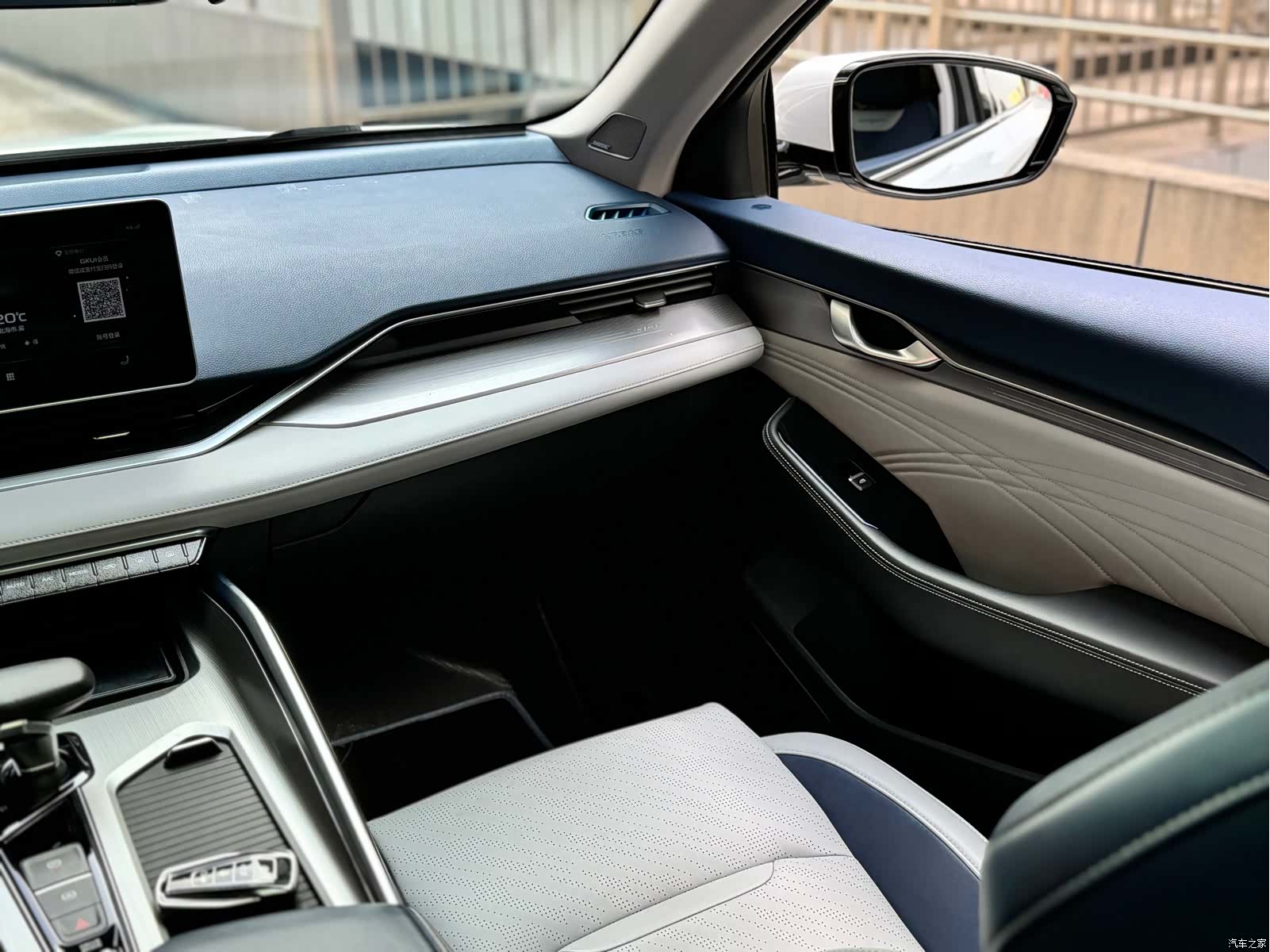 Geely Preface, 2022 15