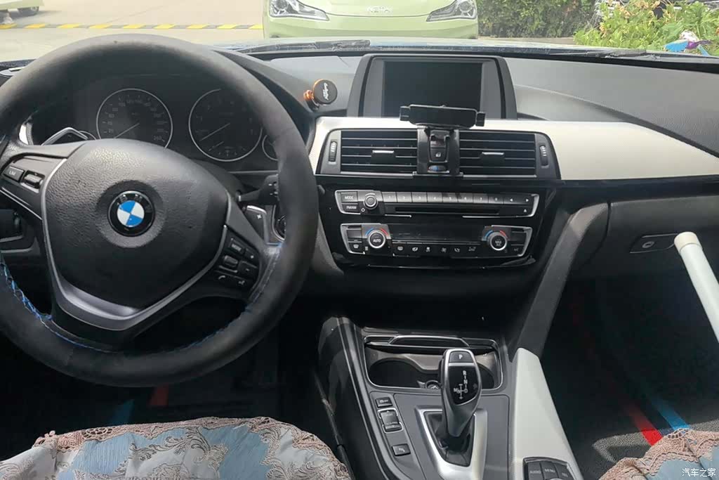 BMW 3 Series, 2017 12