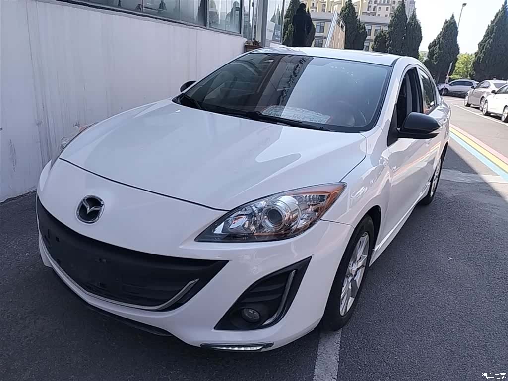 Mazda 3, 2015 1