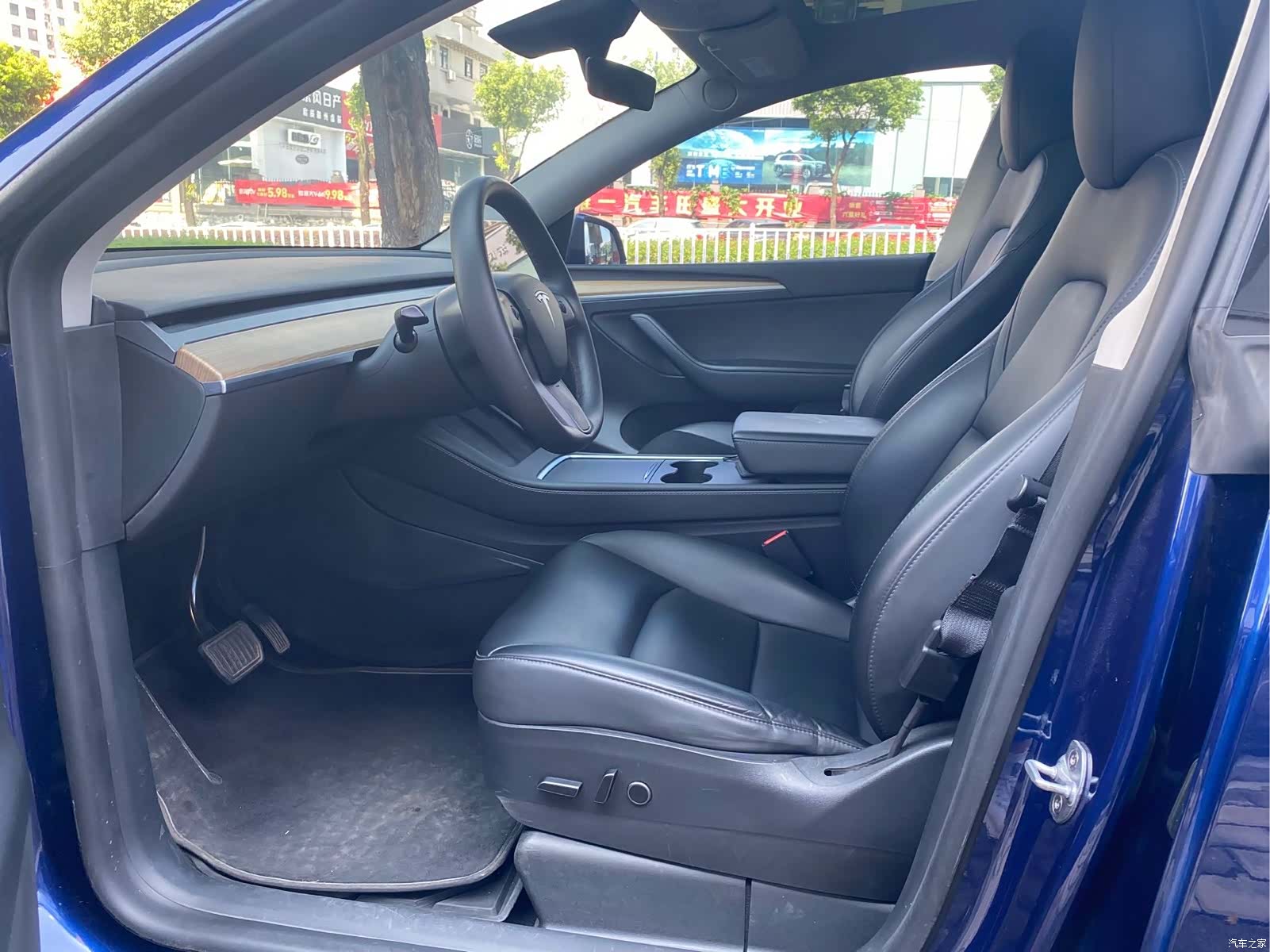 Tesla Model Y, 2022 7