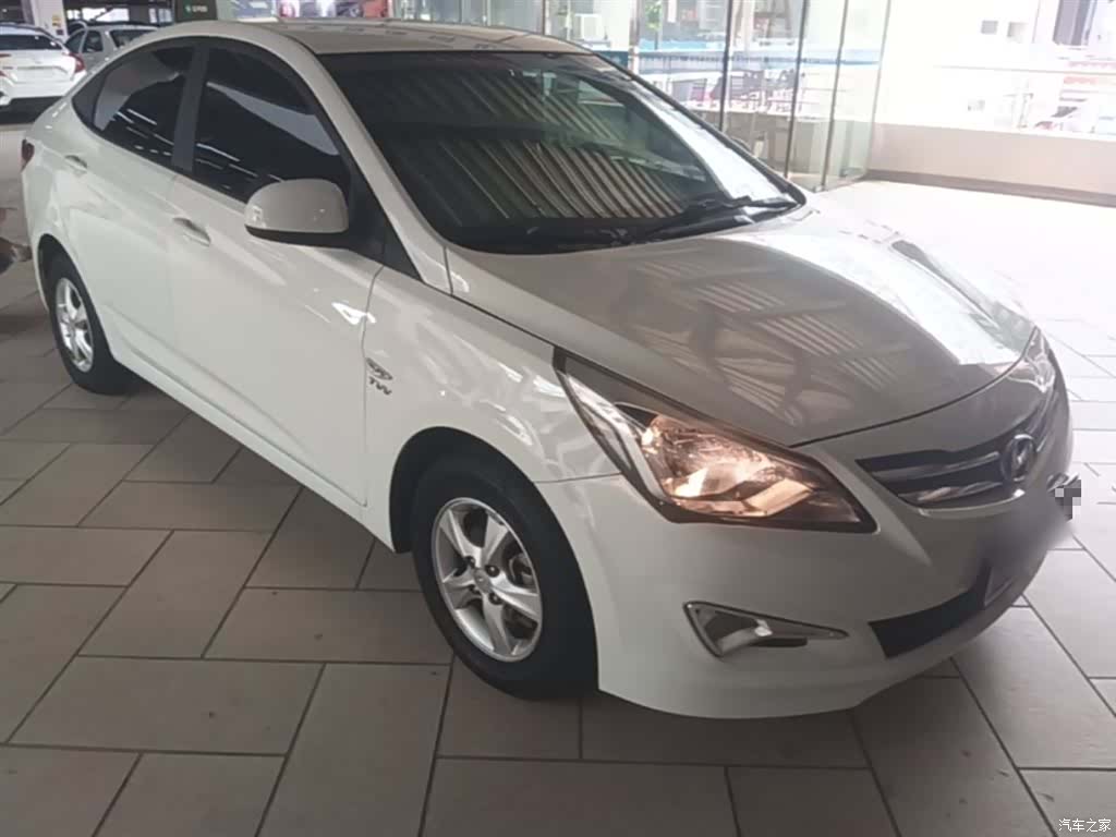 Hyundai GLS, 2016 4
