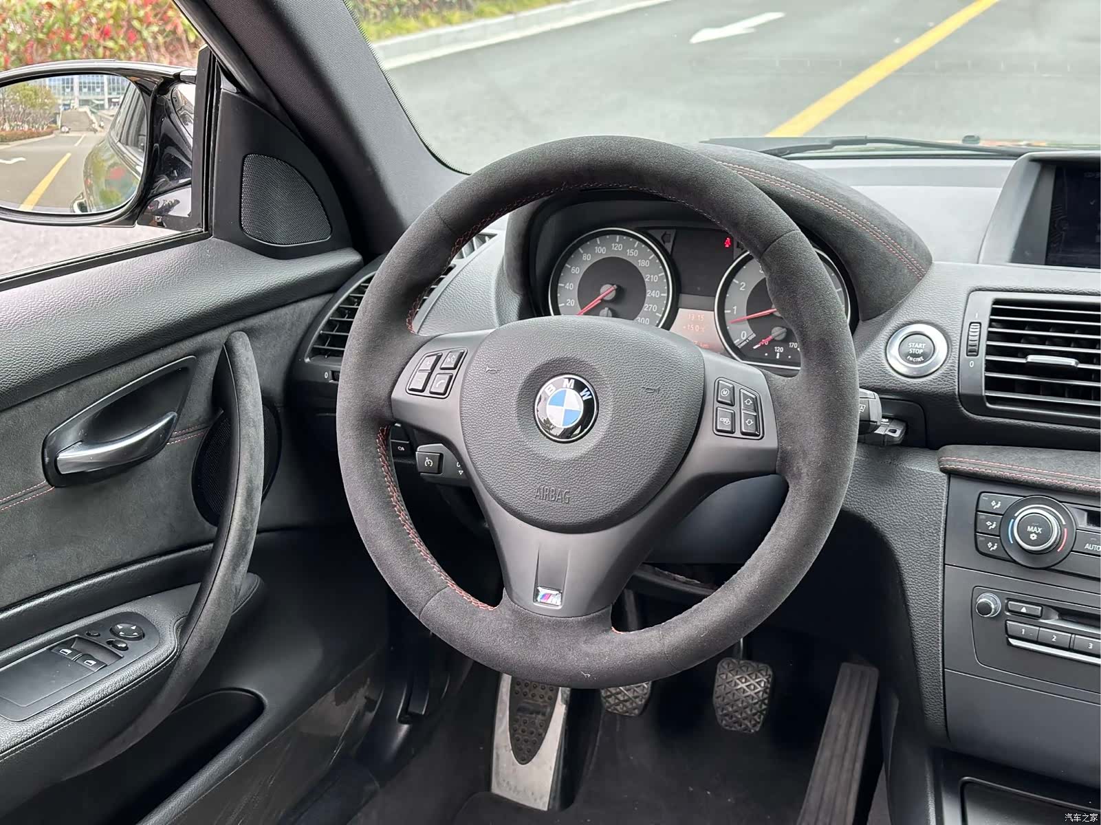BMW 1 Series, 2012 10