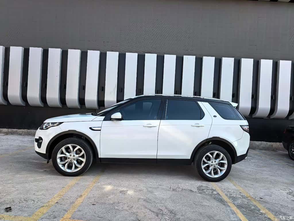 Land Rover Discovery, 2017 4