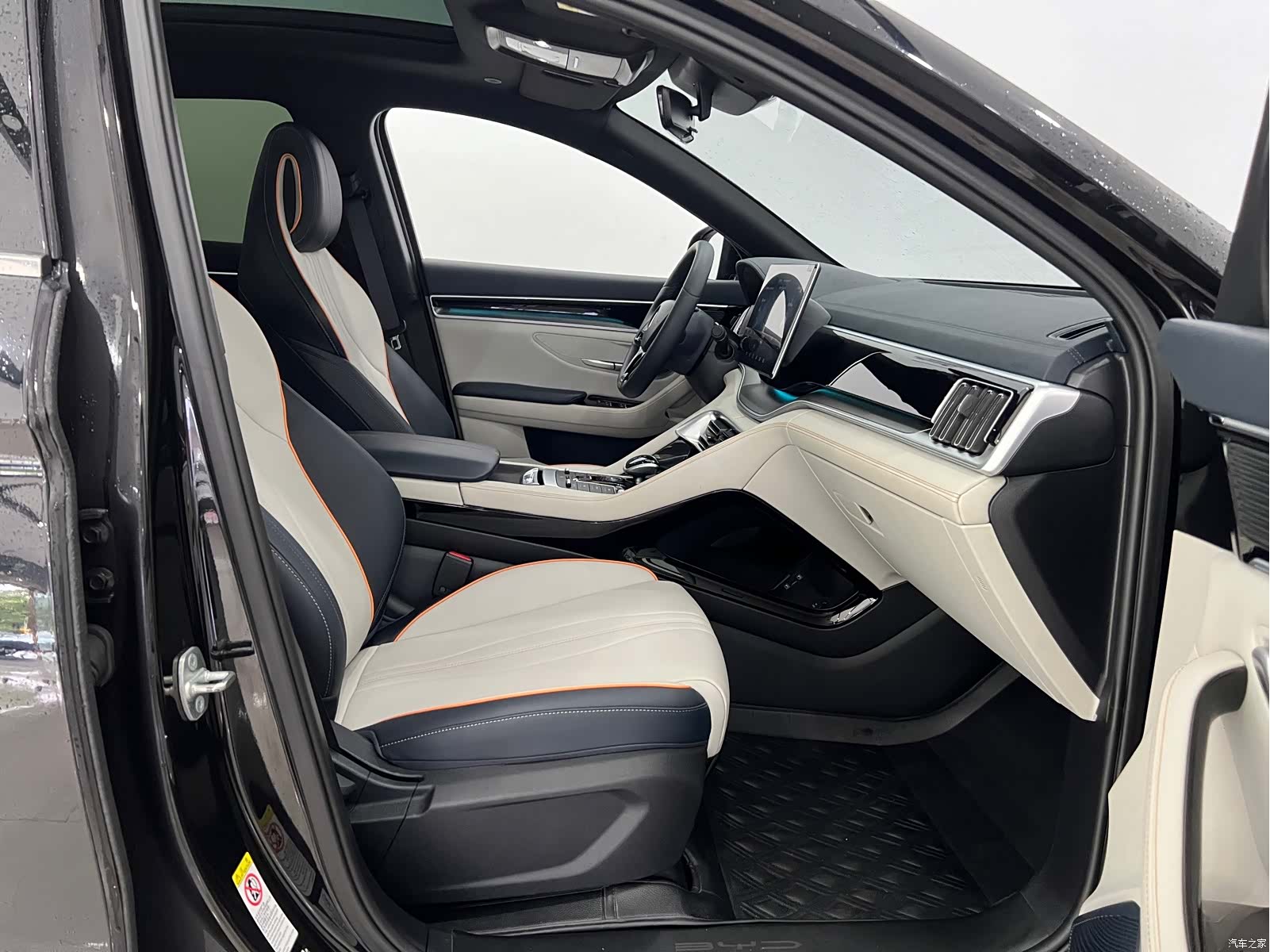 BYD Song, 2023 11
