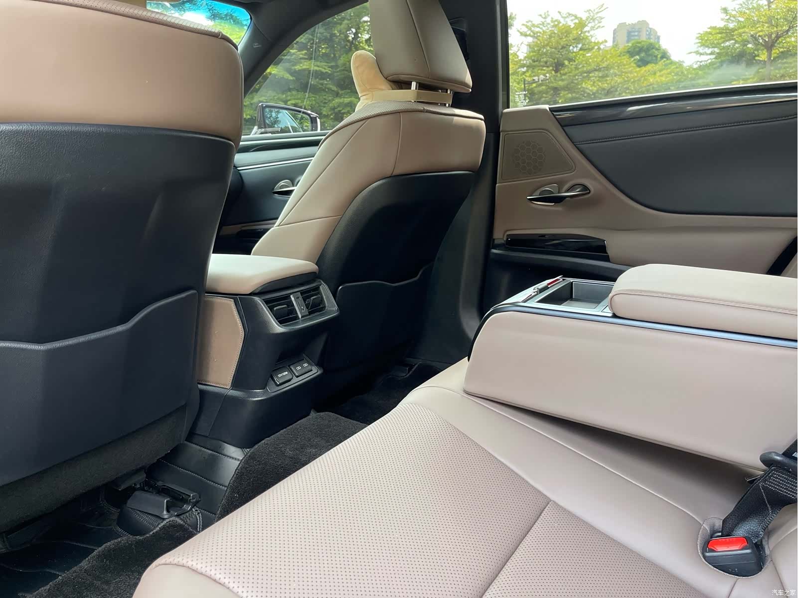 Lexus ES, 2024 20