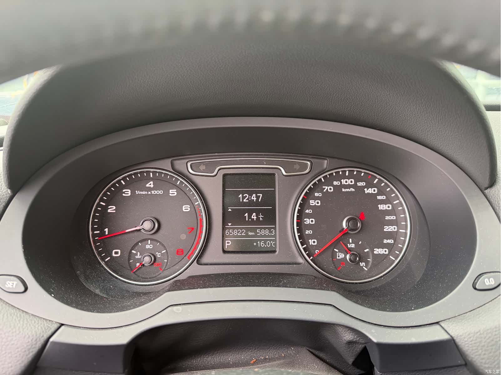 Audi Q3, 2013 7