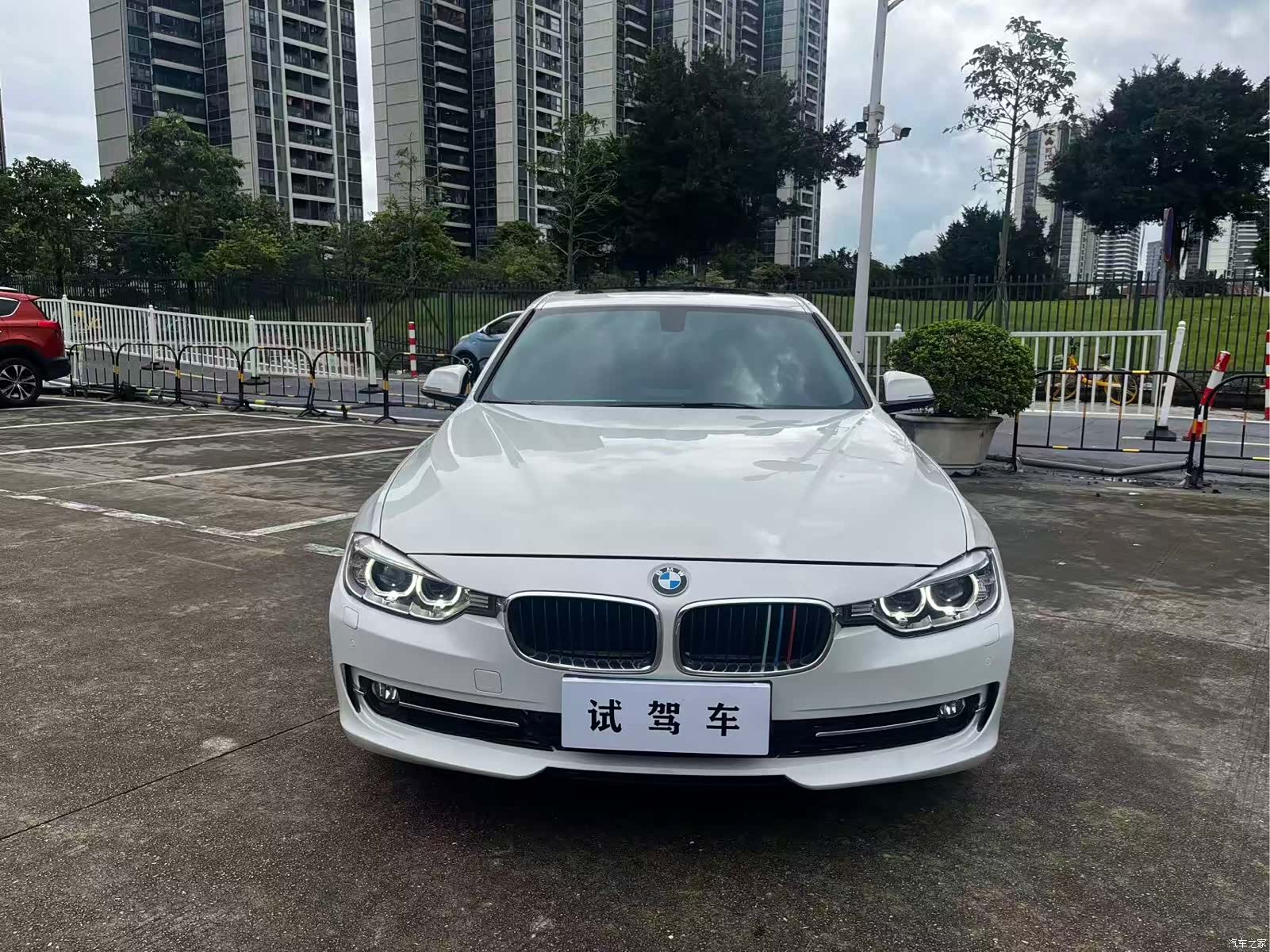 BMW 3 Series, 2015 2