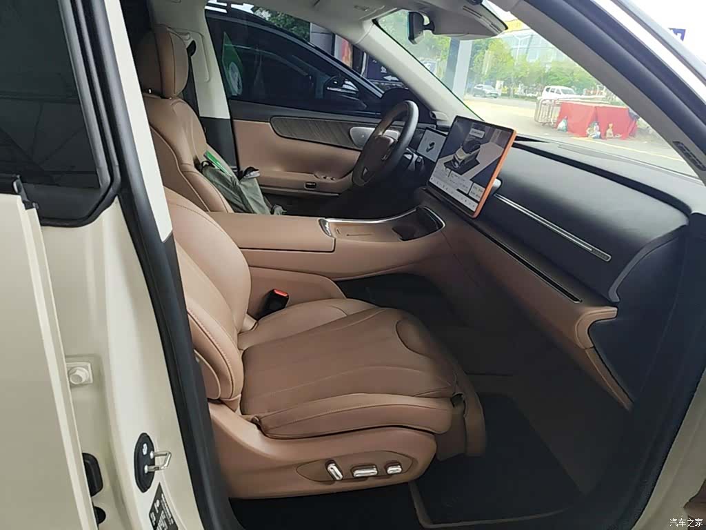 Leapmotor C11, 2025 25