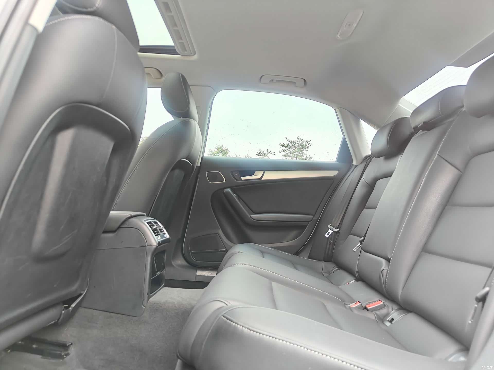 Audi A4L, 2016 17