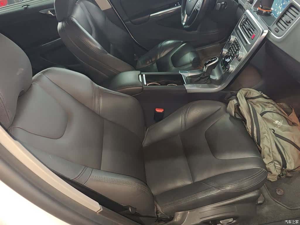 Volvo S60, 2017 19