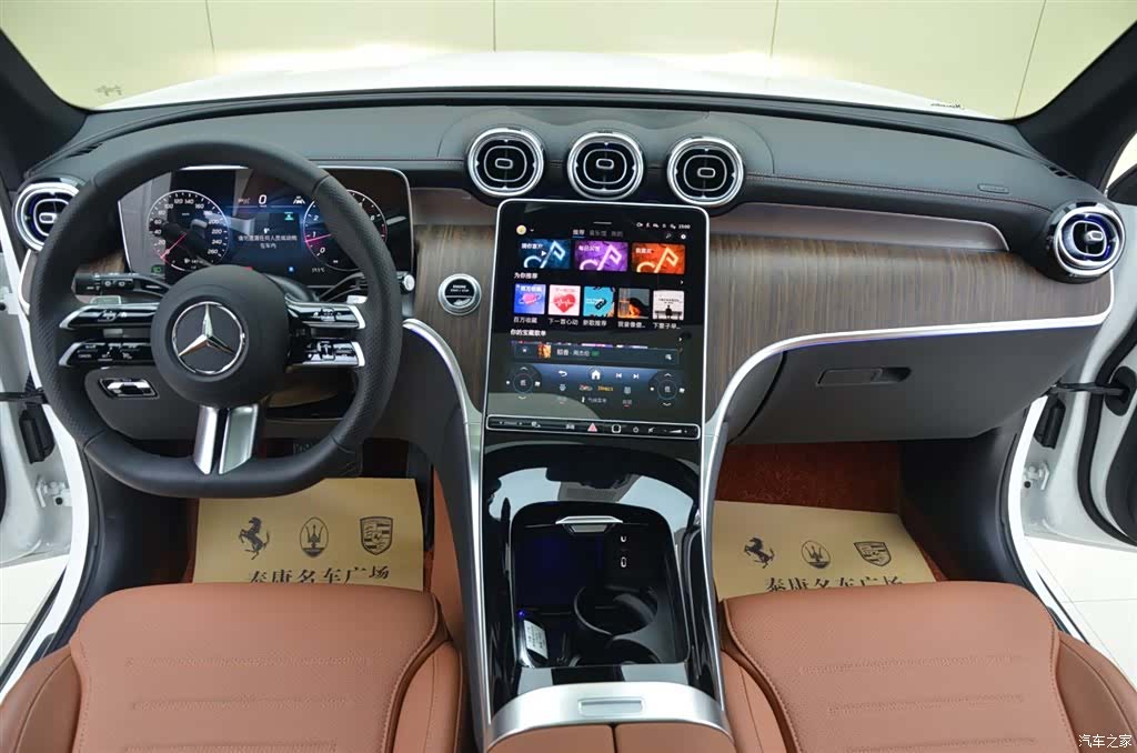 Mercedes-Benz GLC, 2025 6