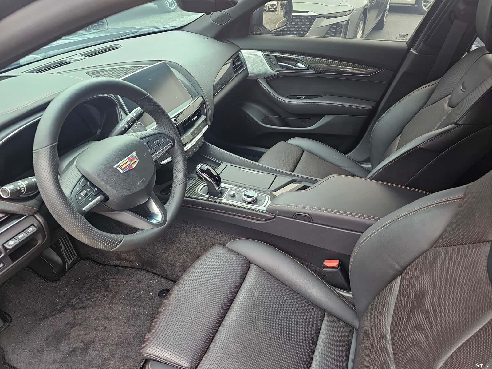 Cadillac CT5, 2021 4