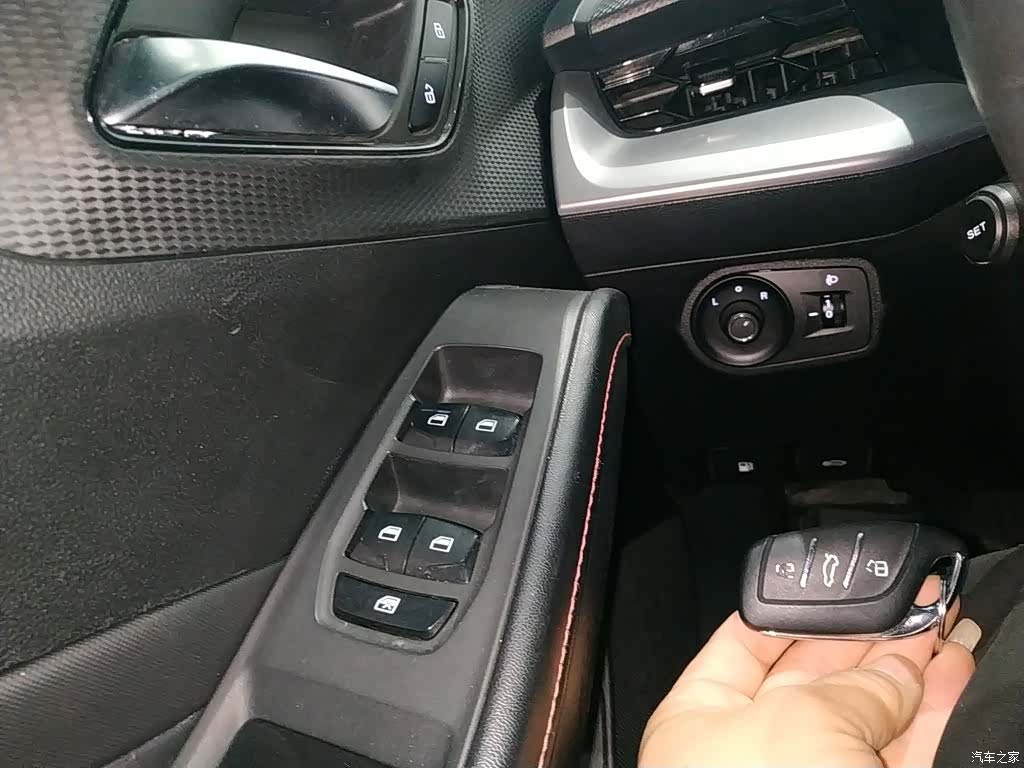 MG MG5, 2022 9