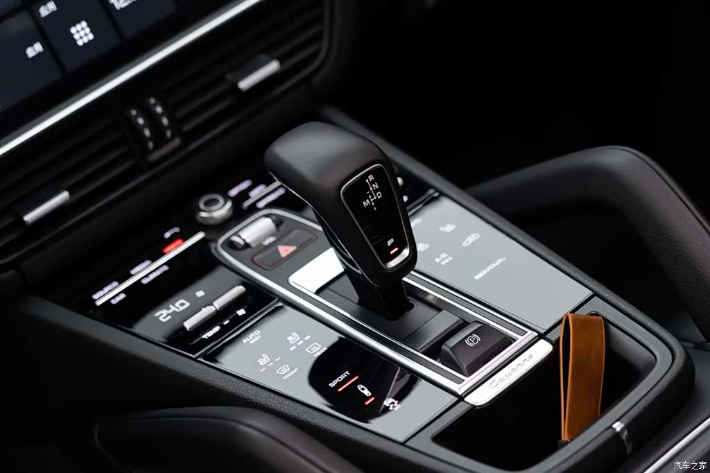 Porsche Cayenne, 2018 14