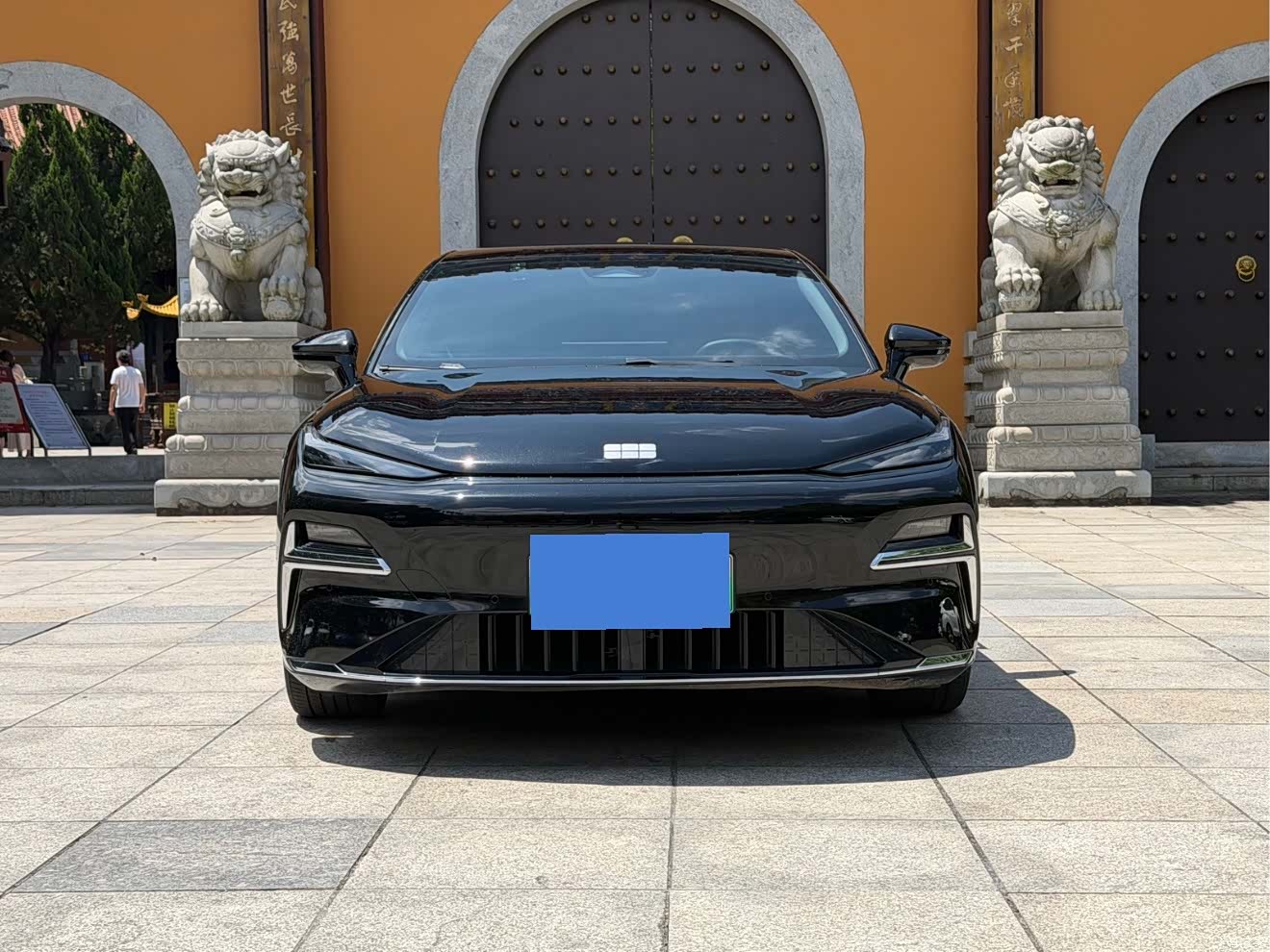 Geely 8, 2025 2