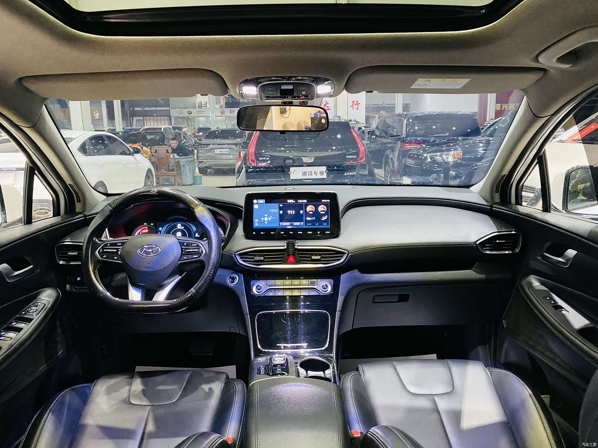 Hyundai Santa Fe, 2021 4