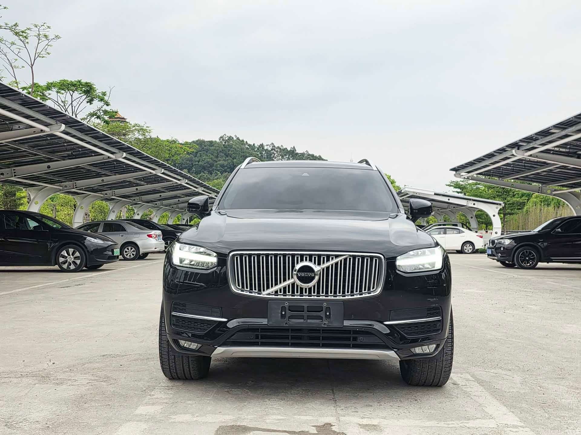 Volvo XC90, 2018 3