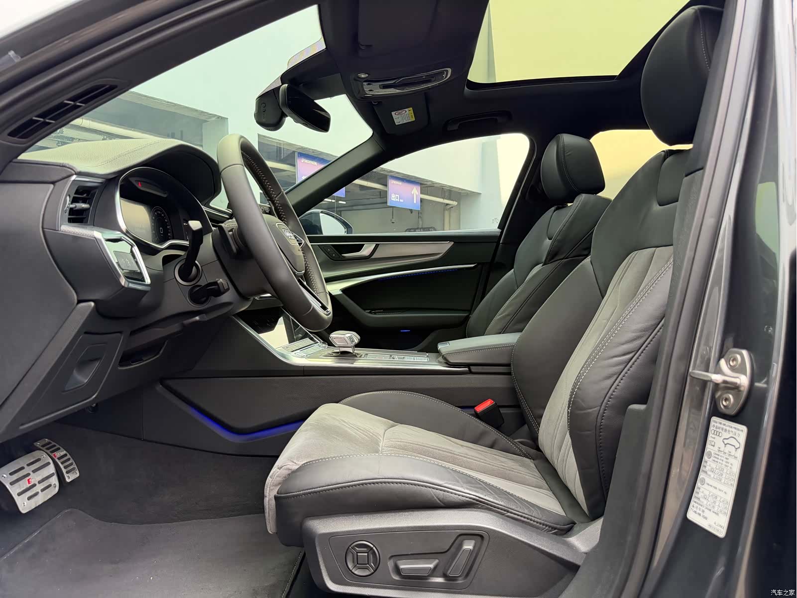 Audi A6L, 2020 все фото