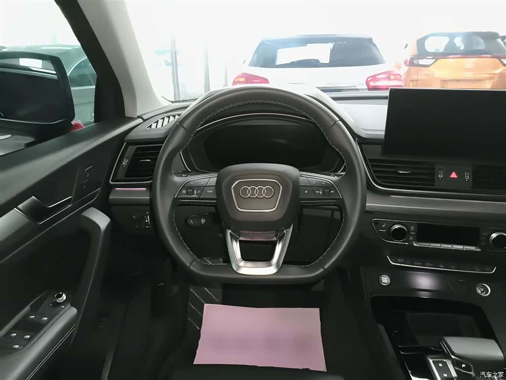 Audi Q5L, 2022 11