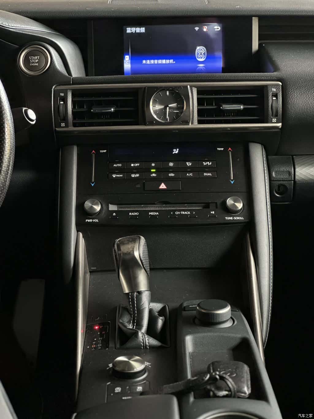 Lexus IS, 2018 6
