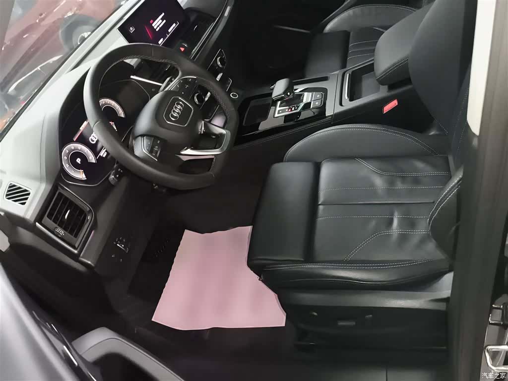 Audi Q5L, 2022 15
