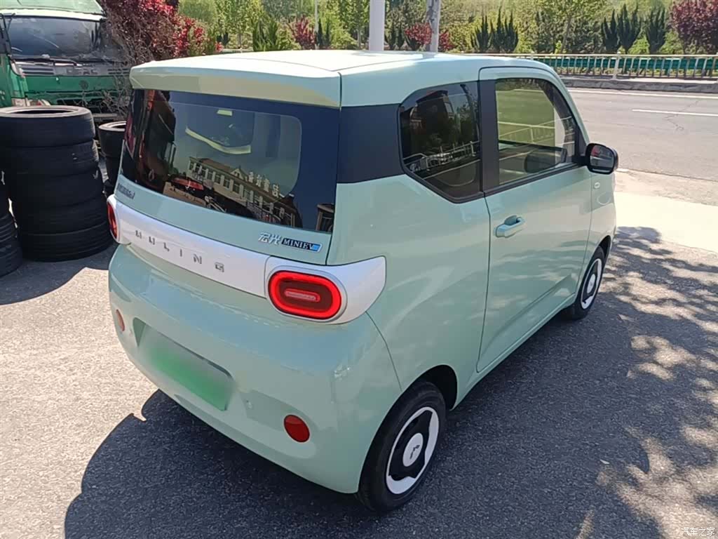Wuling MINIEV, 2024 7
