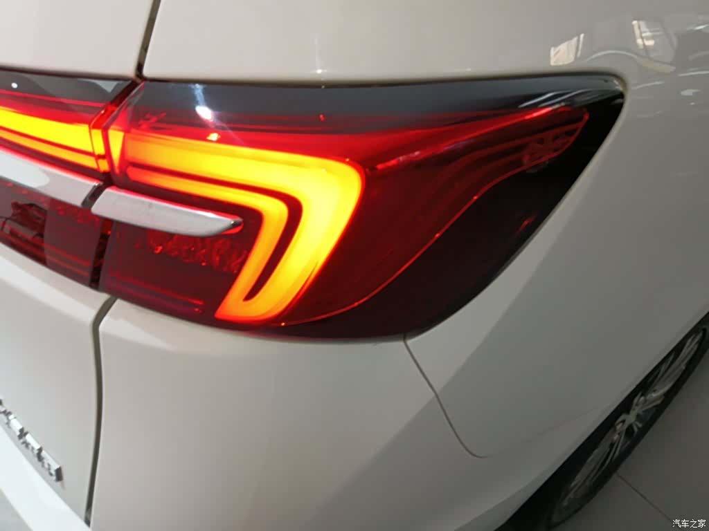 Buick GL8, 2023 24