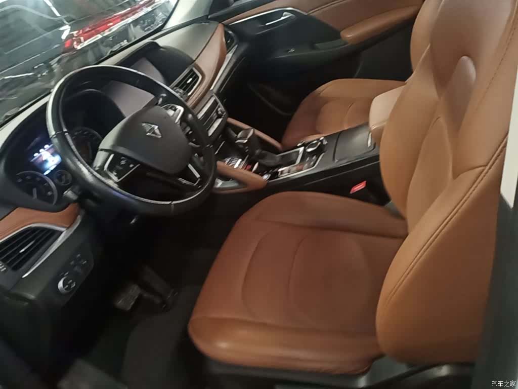 Borgward BX7, 2017 15