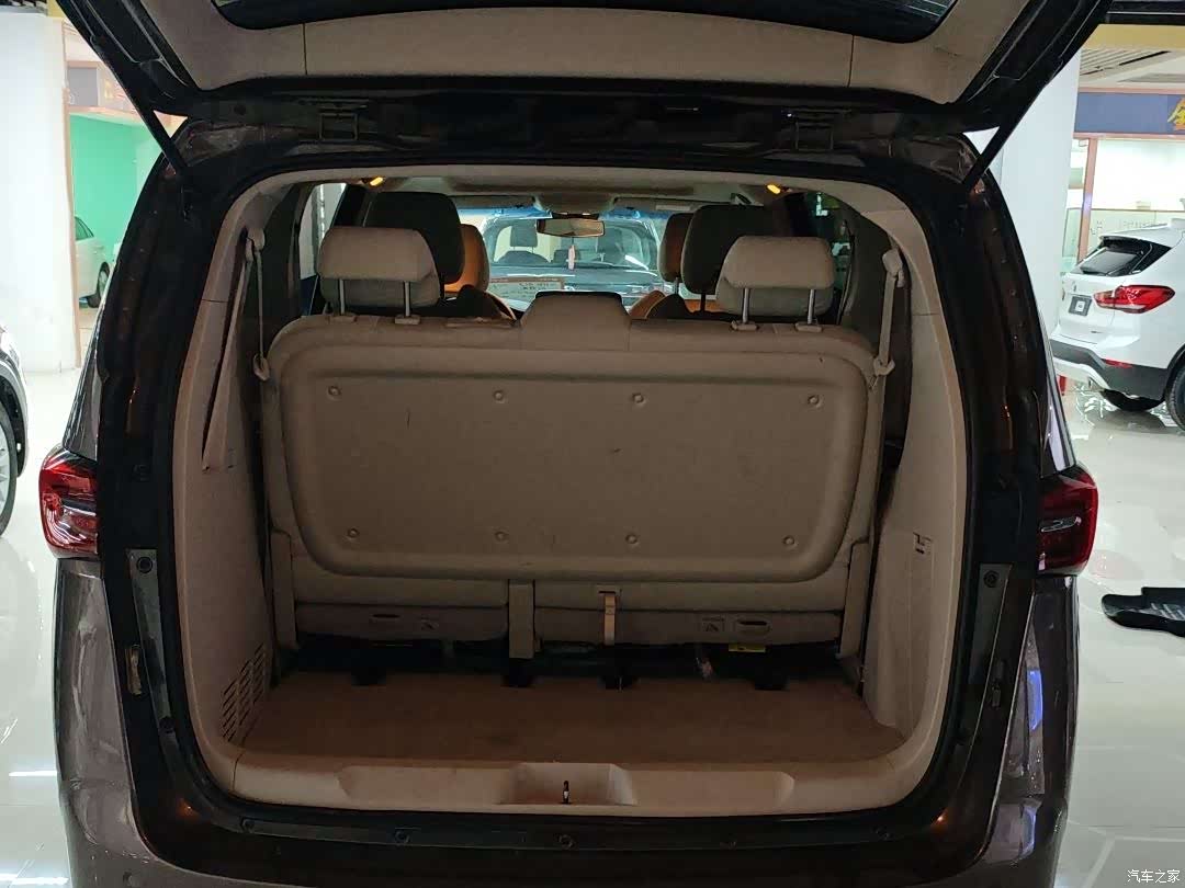 Buick GL8, 2022 15