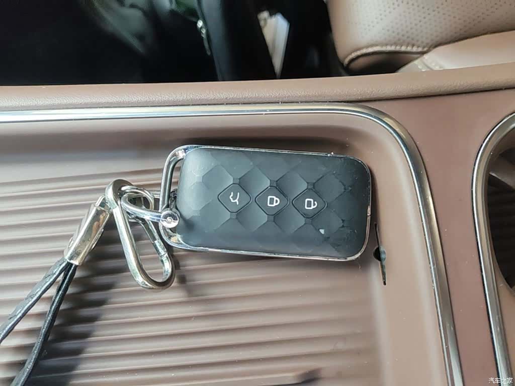 Wuling Starlight, 2024 9
