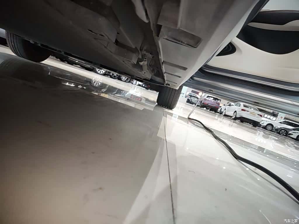 BYD Dolphin, 2022 21