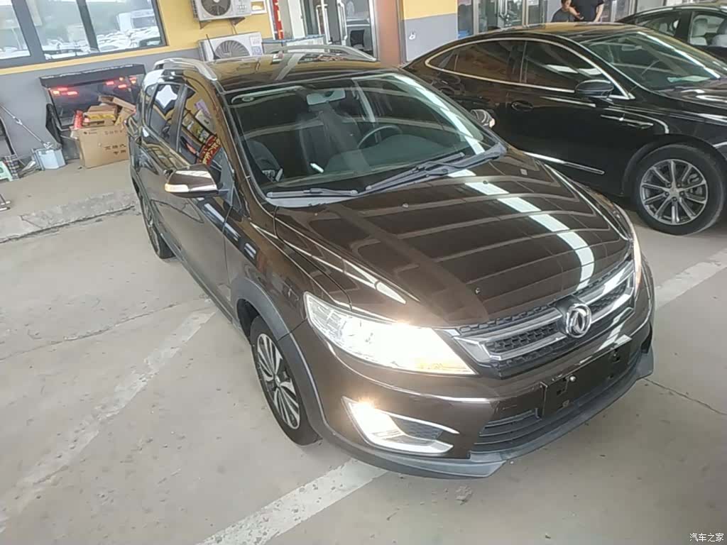 DongFeng AX3, 2016 22