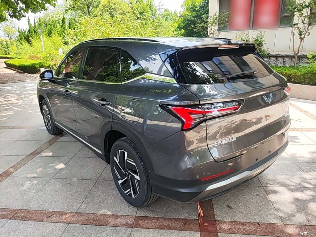 Wuling Starlight, 2024 все фото
