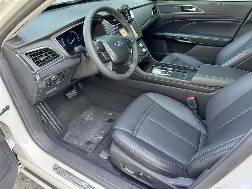 Ford Taurus, 2019 17
