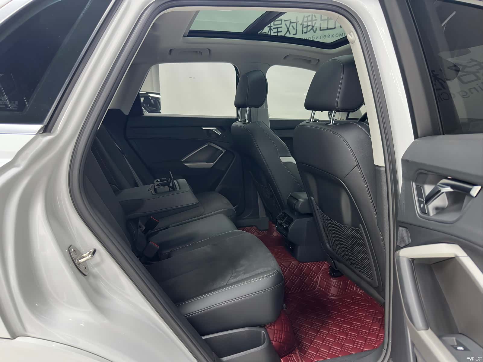 Audi Q3, 2022 13