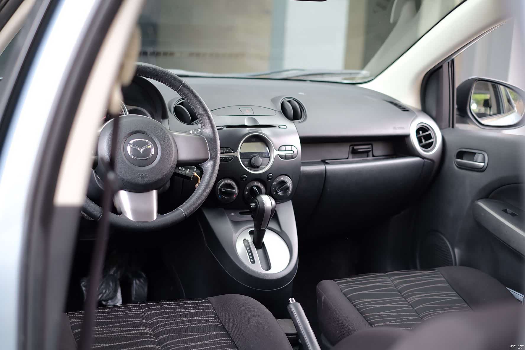 Mazda 2, 2011 59