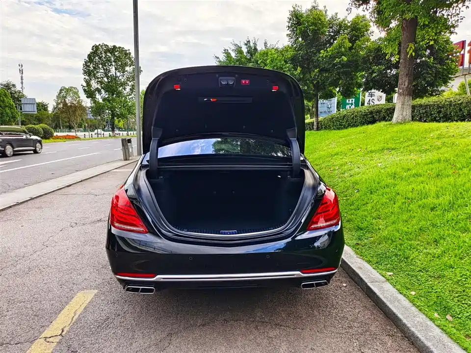 Mercedes-Benz Maybach S-class