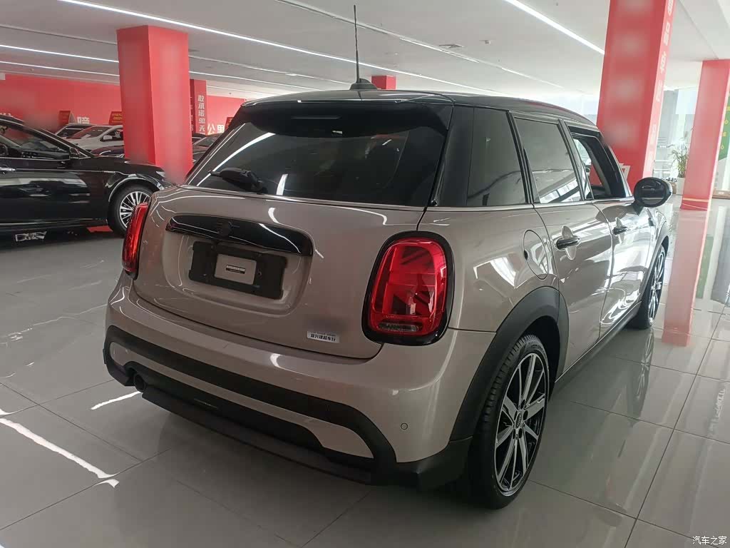 Mini Cooper, 2022 все фото